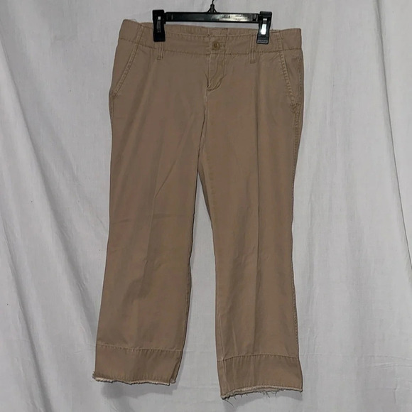 khaki GAP cropped pants size 4 - Picture 1 of 3